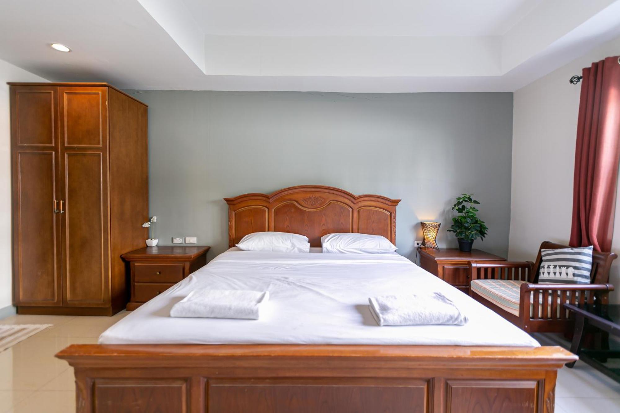 Wong Amat House Hotel Pattaya Ngoại thất bức ảnh